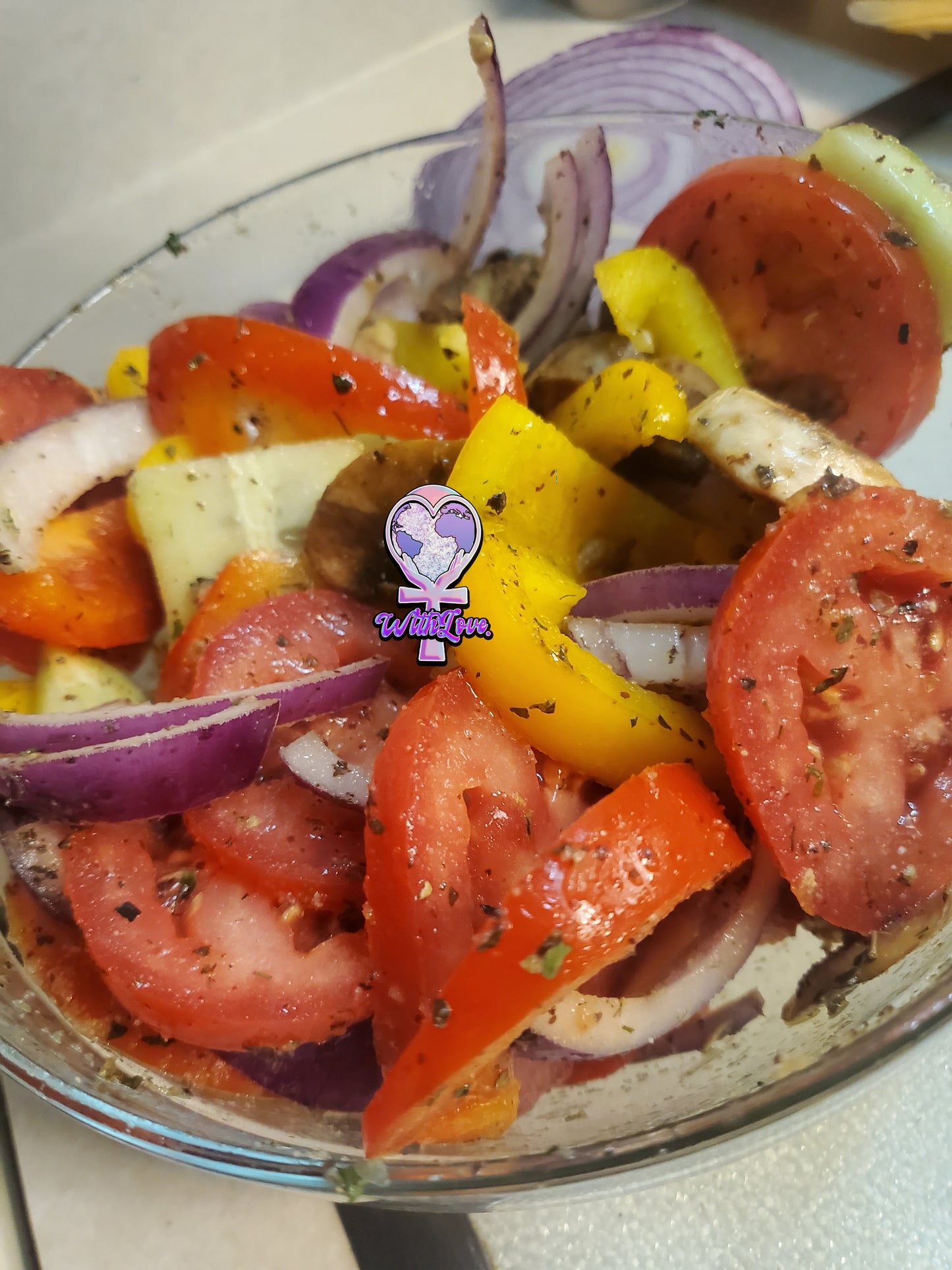 Vegan food with love.